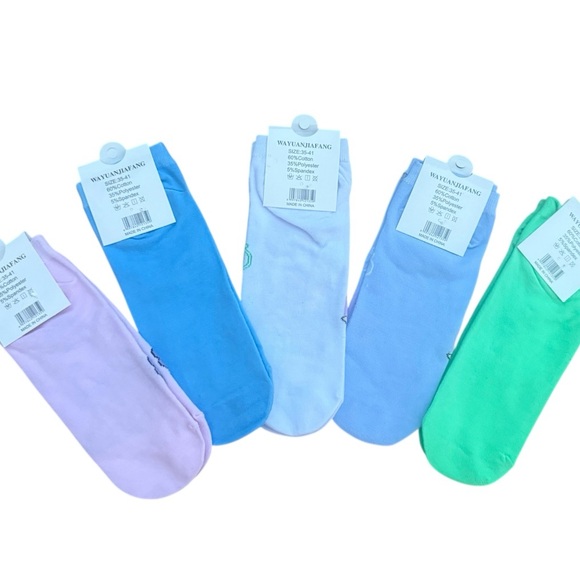 Colorful K- POP Demon Hunters Character ankle Socks Set of 5 gift - Picture 6 of 10
